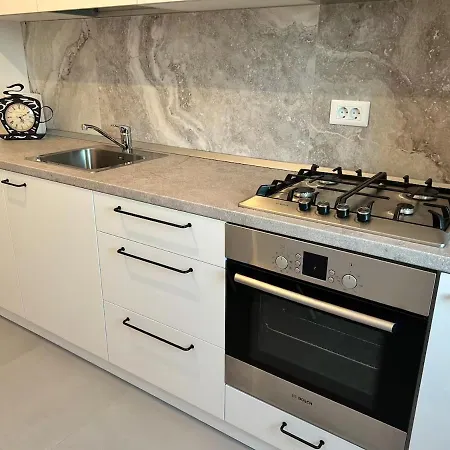 Apartament Almaty Lyon