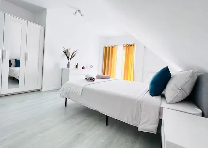 Almaty Apartamento Lyon